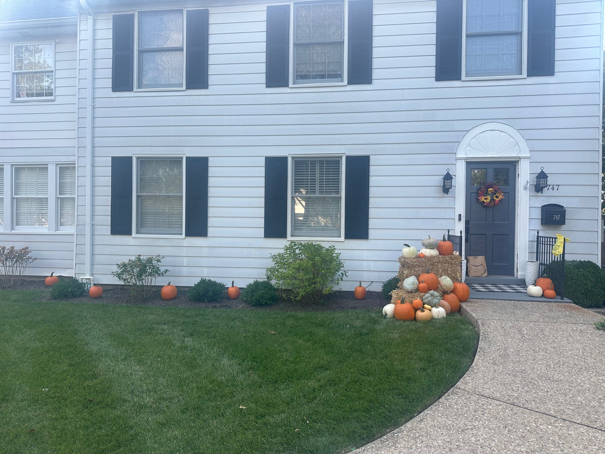 Petite Porch